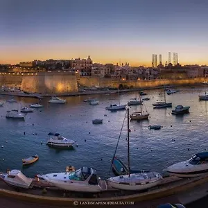 Del Porto **** Kalkara